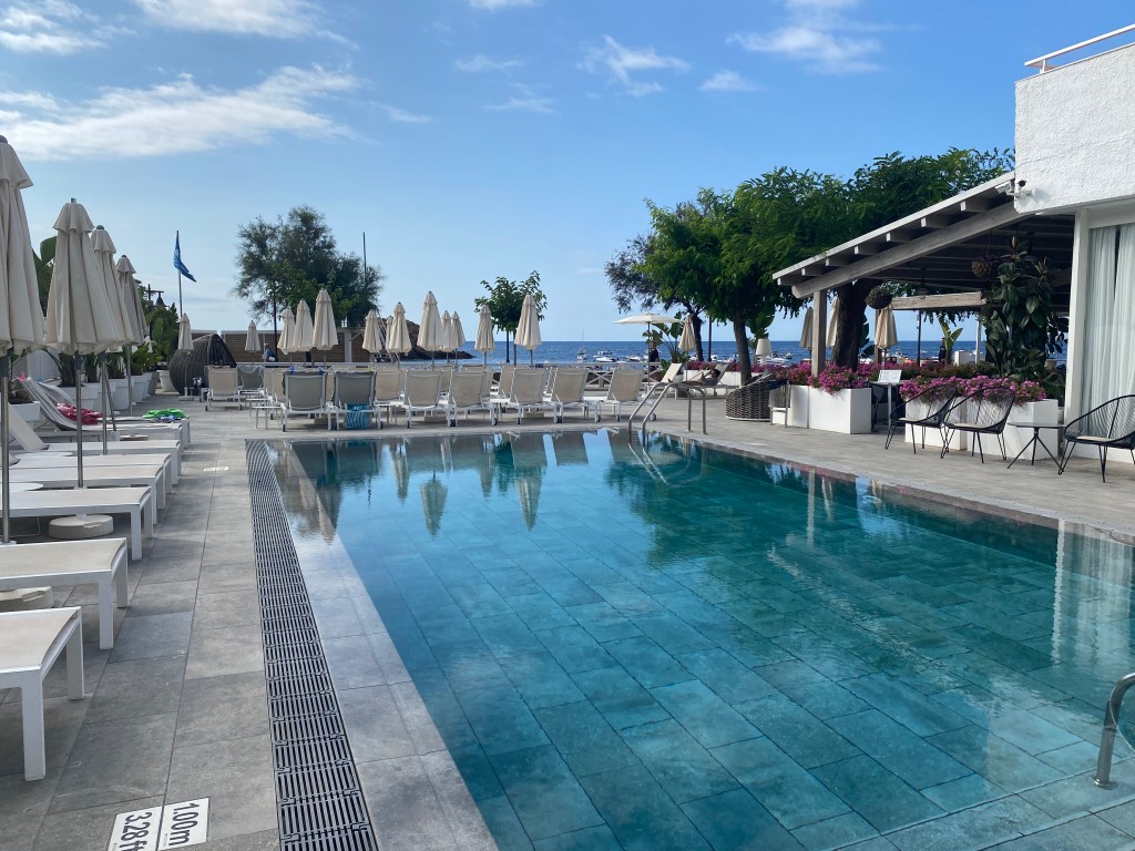 Golden Mar Menuda Full Hotel Guide for 2024